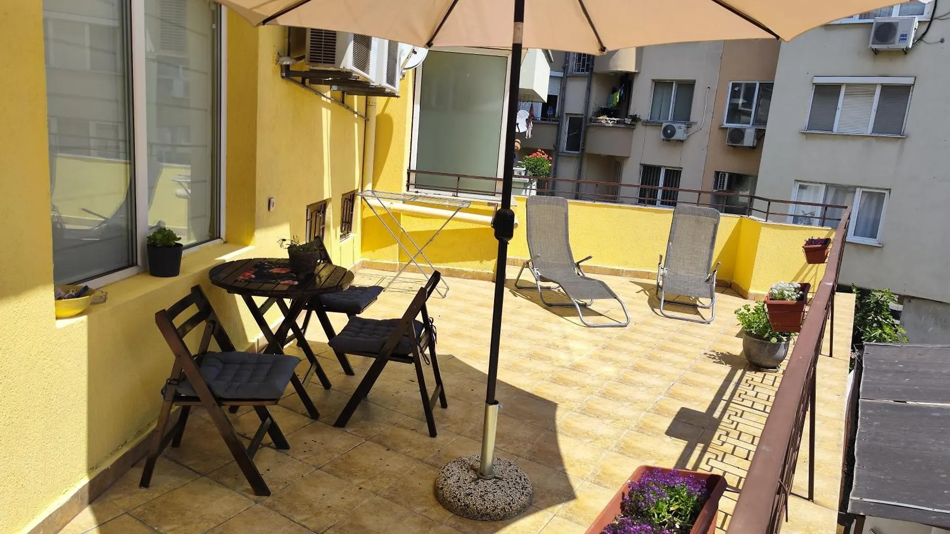 Art Apartment Kiril And Metodi Square Burgas
