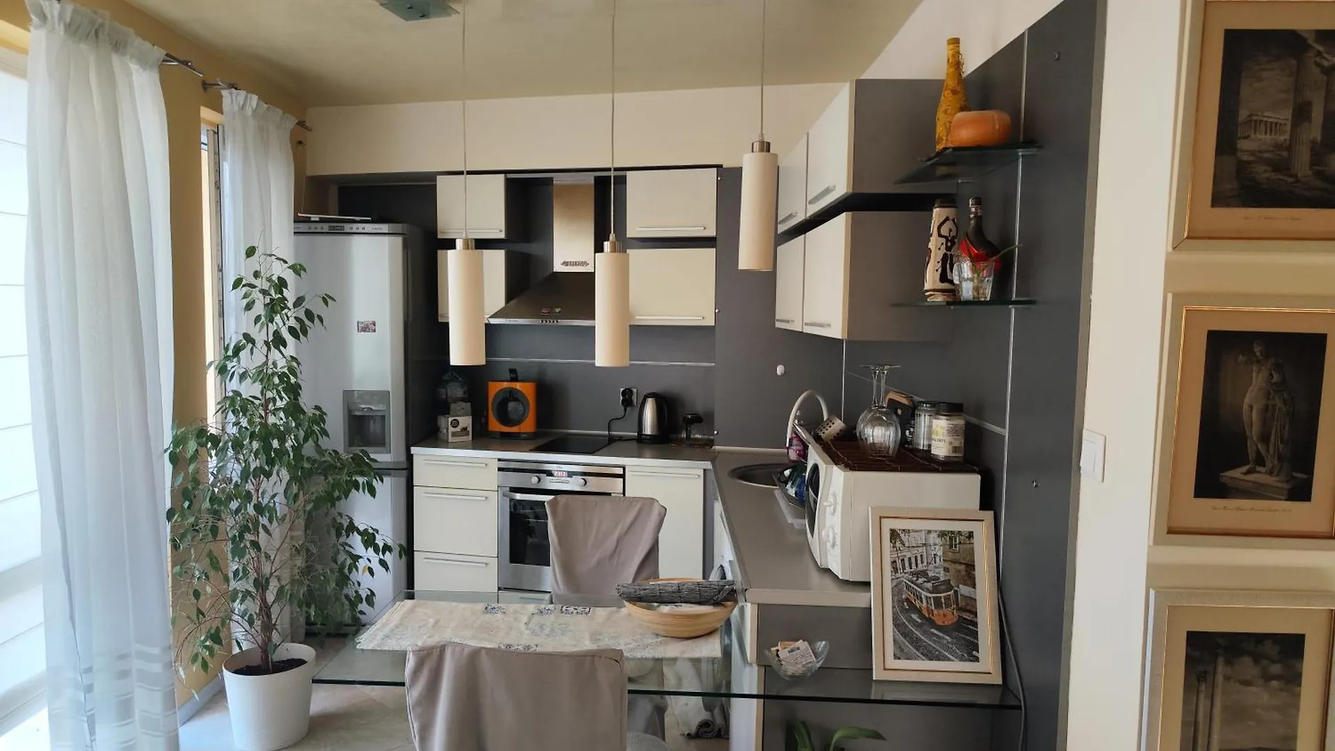Art Apartment Kiril And Metodi Square Burgas