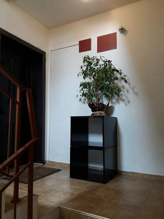 Art Apartment Kiril And Metodi Square Burgas Bulgaria